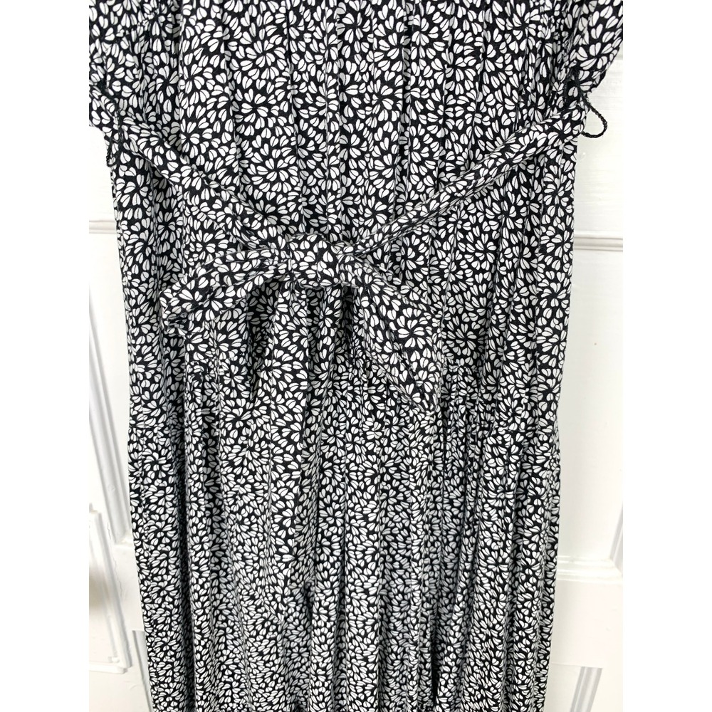 Petal & Pup Black White Balloon Sleeve Drop Waist Tie Midi Dress Size M Floral - Picture 6 of 14